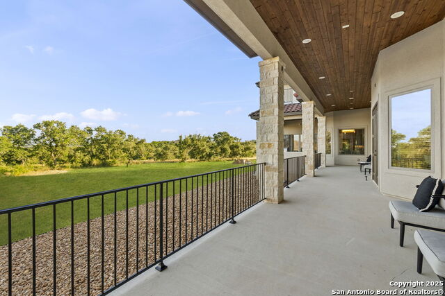 Listing photo id 41 for 26012 Cotaco Creek
