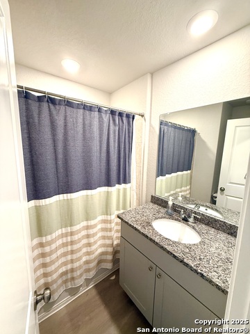 Image 3 of 30 For 7918 Dovers Den