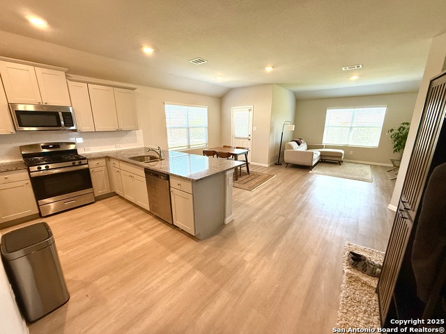 Image 6 of 30 For 7918 Dovers Den