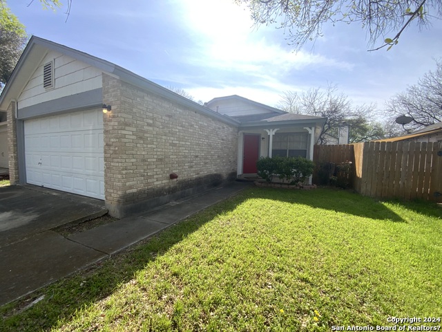 Listing photo id 0 for 10126 Galesburg