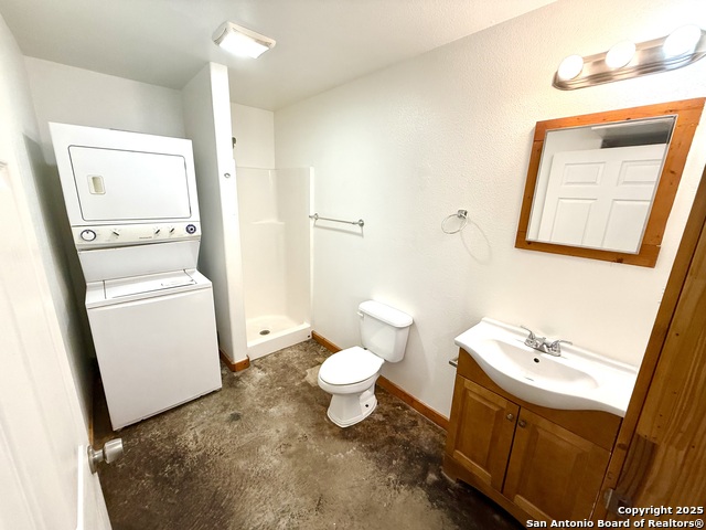 Image 7 of 13 For 573 Texas 97  108