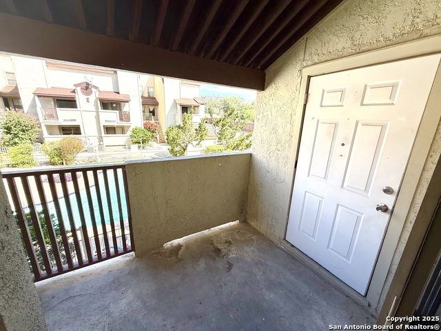 Image 19 of 25 For 5322 Medical Dr  205 D