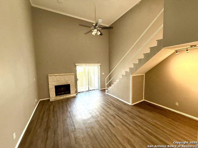 Image 3 of 25 For 5322 Medical Dr  205 D