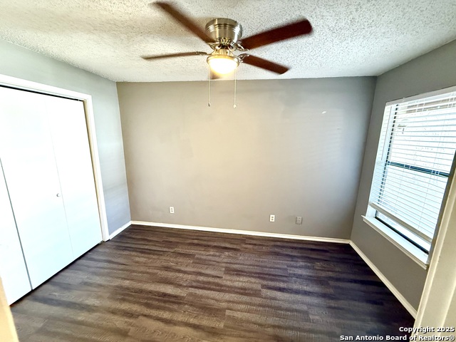 Image 8 of 25 For 5322 Medical Dr  205 D