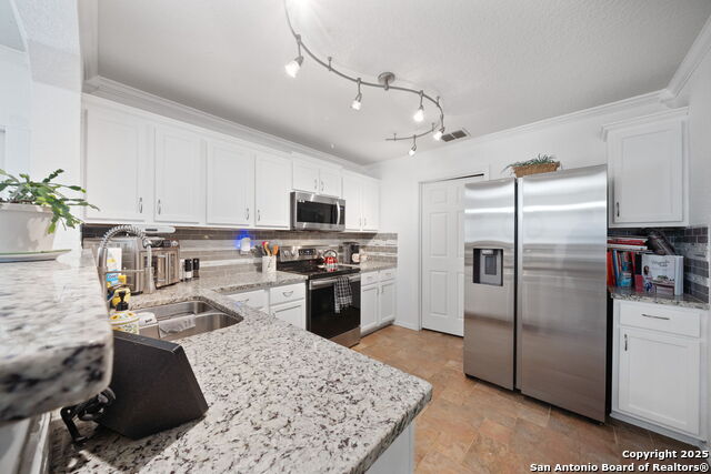Image 12 of 36 For 23935 Wimberly Oaks