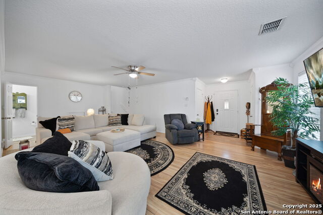 Image 7 of 36 For 23935 Wimberly Oaks