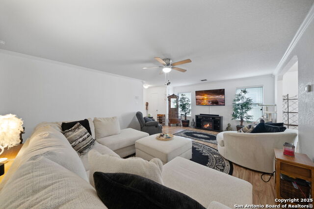 Image 9 of 36 For 23935 Wimberly Oaks