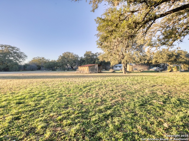Listing photo id 4 for 11720 Galm Road