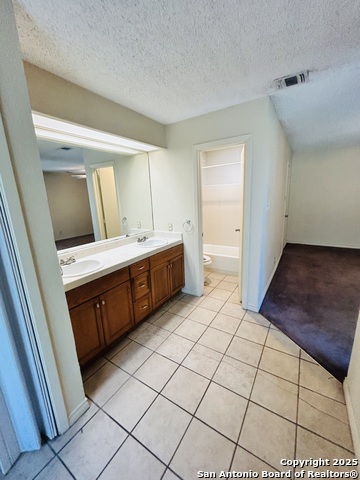 Image 13 of 19 For 14810 Ridge Hill