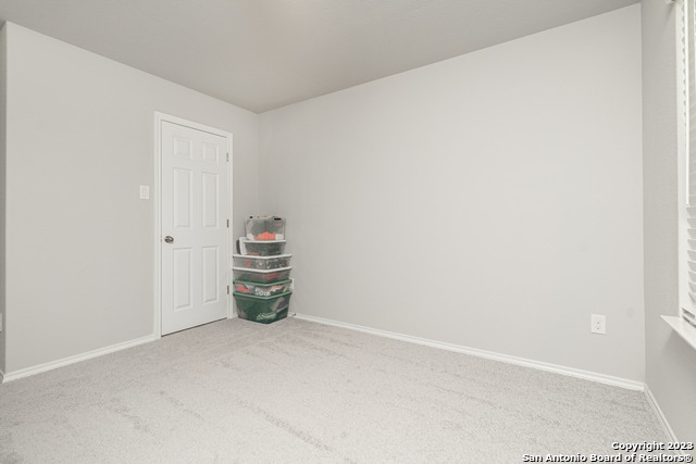 Listing photo id 14 for 556 Long Leaf