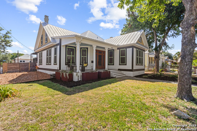 Listing photo id 17 for 232 Lavaca