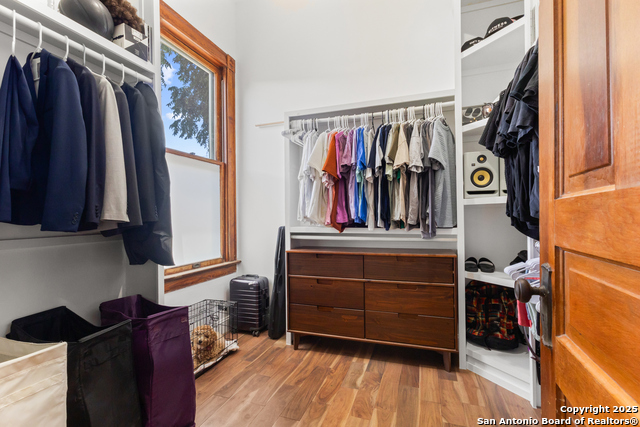 Listing photo id 30 for 232 Lavaca