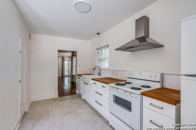 Image 12 of 26 For 219 Allensworth