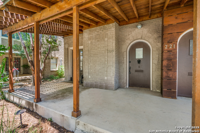 Image 3 of 26 For 219 Allensworth