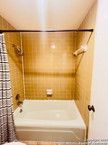 Image 14 of 22 For 3678 Hidden Dr 1103