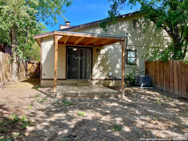 Image 13 of 13 For 14418 Waddesdon Bluff