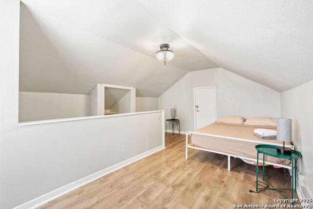 Image 26 of 27 For 430 Magnolia Ave E