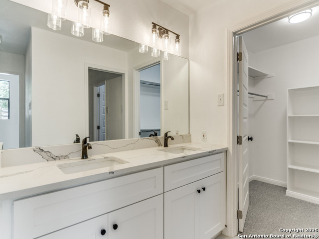 Image 15 of 30 For 9202 Jole Cove