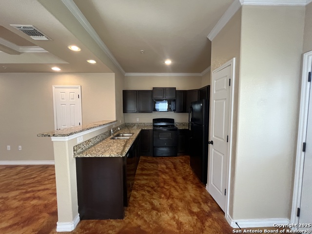 Image 14 of 32 For 6305-6307 Attucks Ln