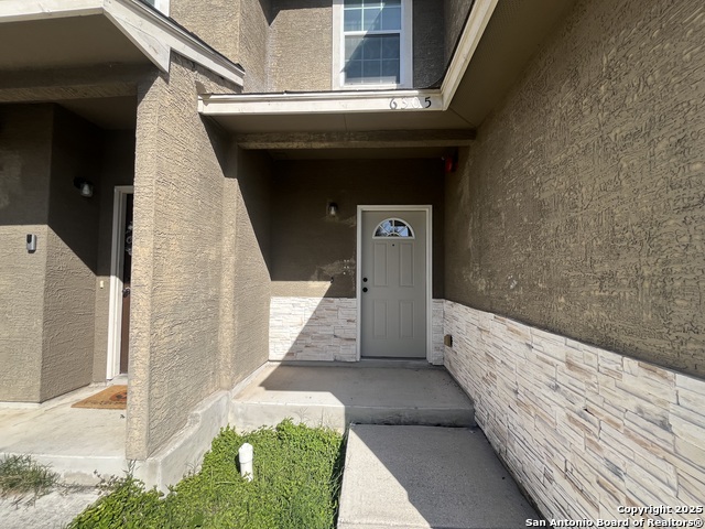Image 2 of 32 For 6305-6307 Attucks Ln