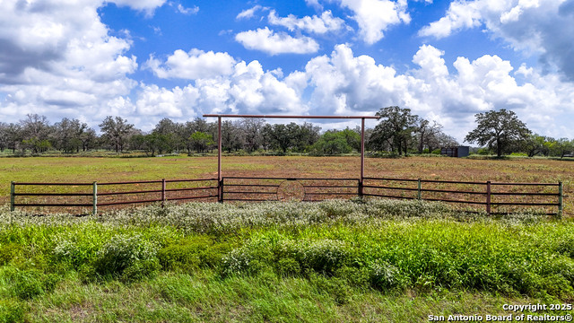 Image 4 of 51 For 129 County Road 442