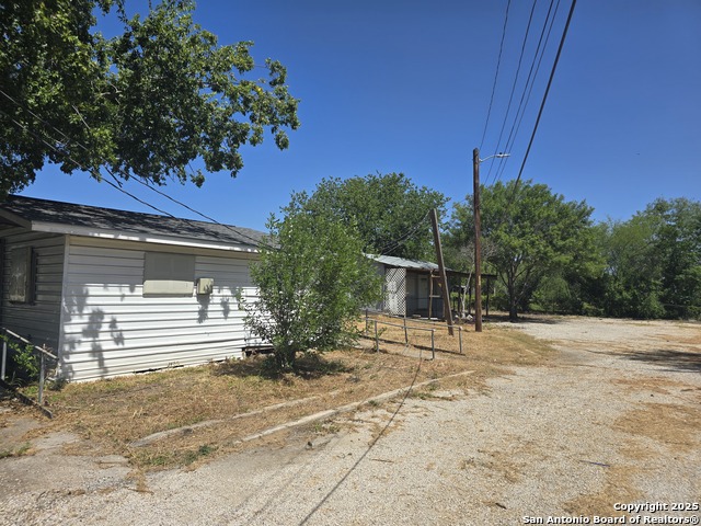 Image 11 of 21 For 211 Betty Jean