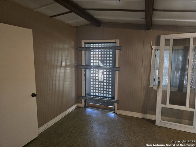 Image 16 of 21 For 211 Betty Jean