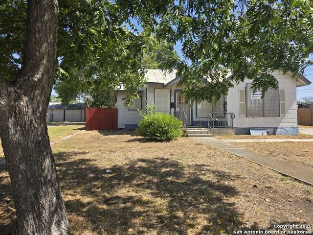 Image 3 of 21 For 211 Betty Jean