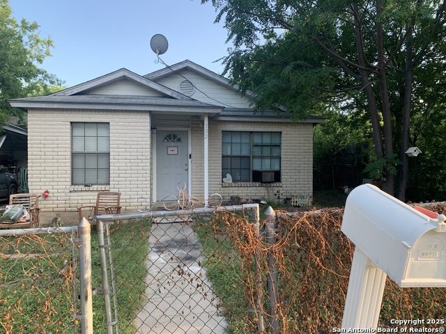 Details for 132 University, San Antonio, TX 78201