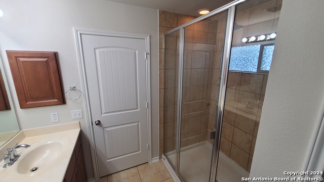 Image 15 of 23 For 4122 Woodbridge Way