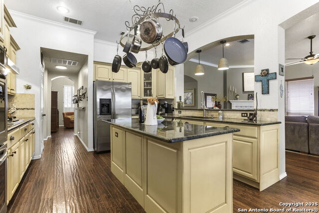 Image 14 of 35 For 5103 Sagail Place