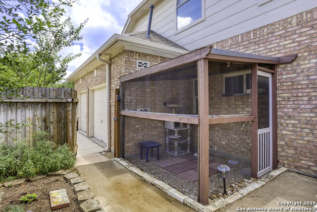 Image 32 of 35 For 5103 Sagail Place