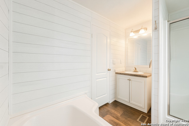 Image 6 of 10 For 7109 W Loop 1604 N  245