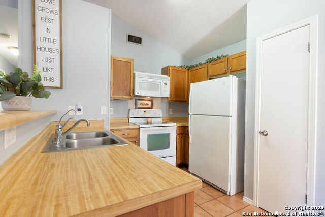 Image 13 of 24 For 3219 Stoney Square