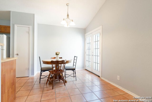 Image 9 of 24 For 3219 Stoney Square