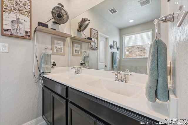 Image 26 of 50 For 7506 Cove Way