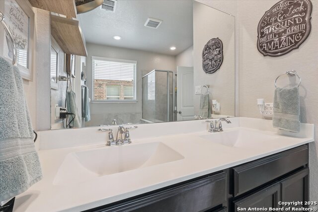 Image 29 of 50 For 7506 Cove Way