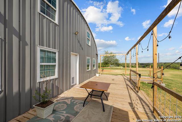 Listing photo id 9 for 3041 Fm 3335