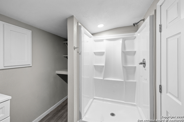 Listing photo id 35 for 3041 Fm 3335