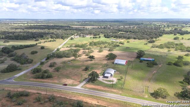 Listing photo id 39 for 3041 Fm 3335