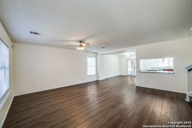 Image 4 of 26 For 12035 Crescent Chase