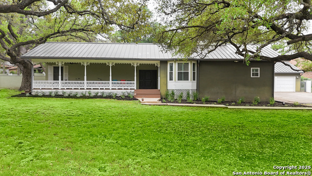 Image 4 of 40 For 9319 Oak Ledge