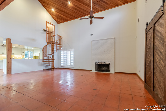 Image 7 of 40 For 9319 Oak Ledge