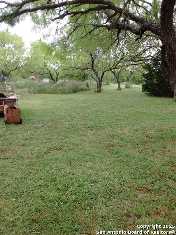 Details for 250 Private Road 6620, Devine, TX 78016