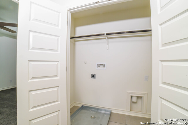 Listing photo id 16 for 827 Florida 101