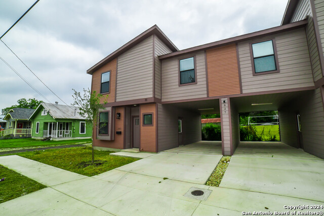 Listing photo id 27 for 827 Florida 101