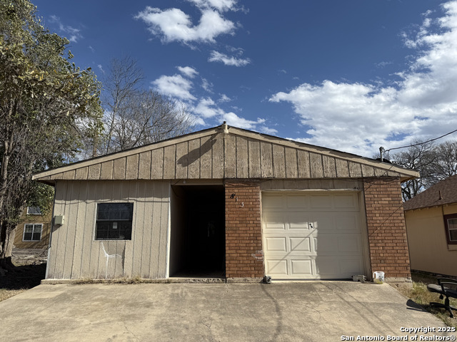 Details for 813 Ross  , Kerrville, TX 78028