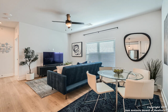 Listing photo id 8 for 3101 Govalle  103