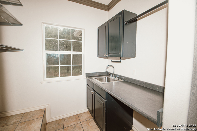 Image 15 of 50 For 1098 Lone Oak