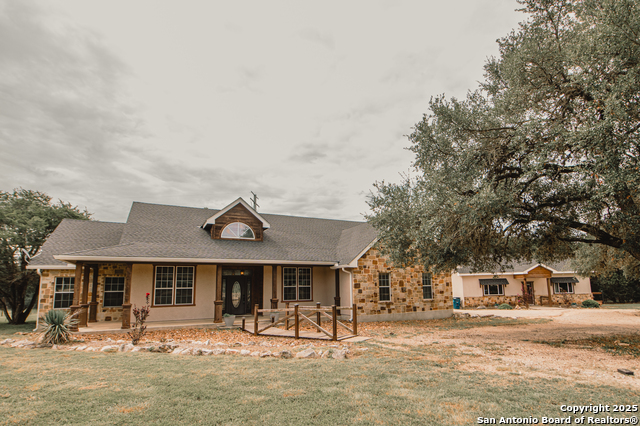 Image 44 of 50 For 1098 Lone Oak